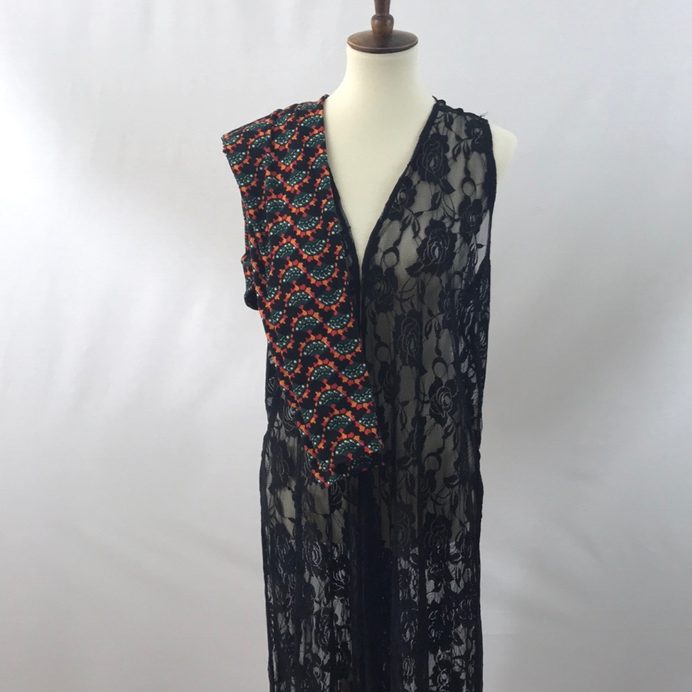 Black Lularoe joy with matching leggings
